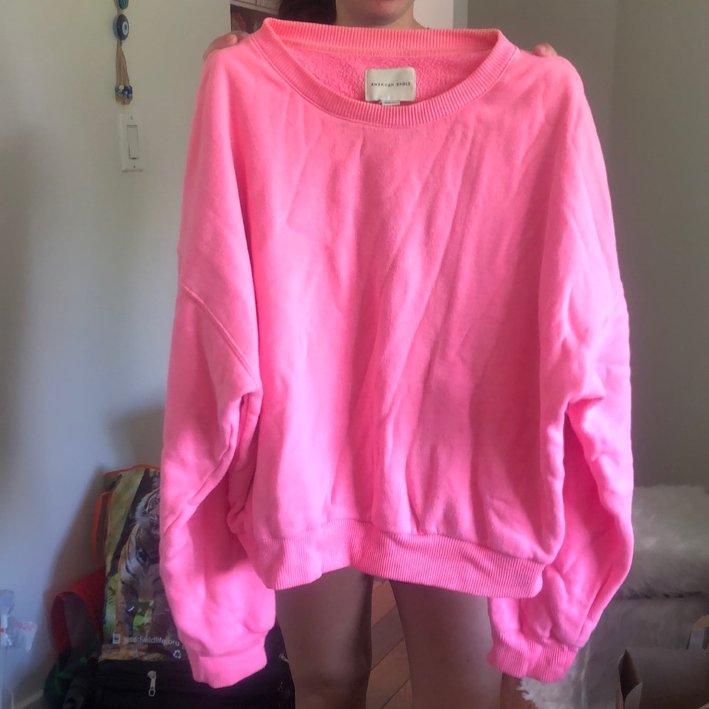 hot pink american eagle crewneck